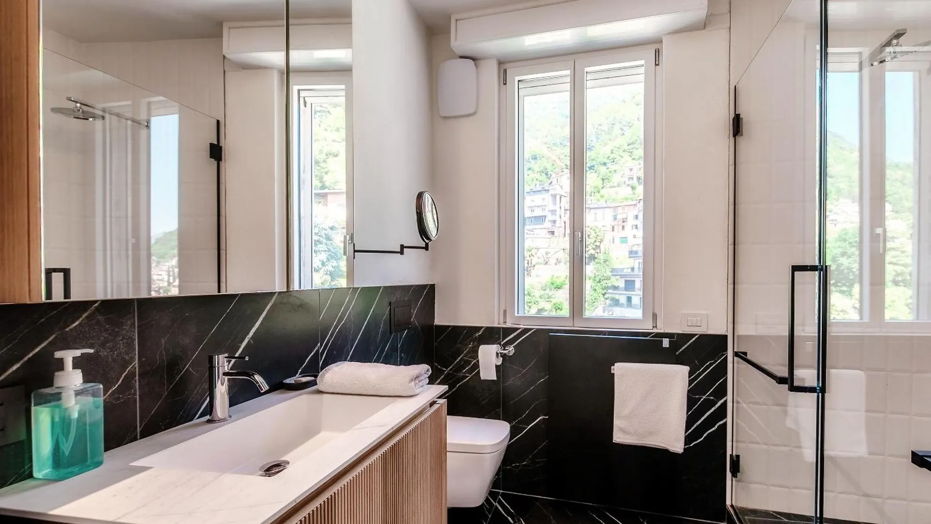 Διαμέρισμα Luxury Attic 88 On Lake Como - By Breva Collections Blevio